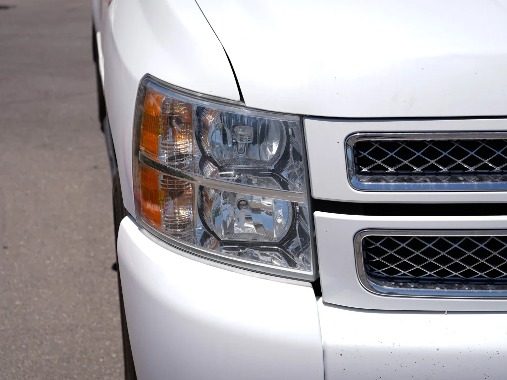 Used 2012 Summit White Chevrolet LT image 2
