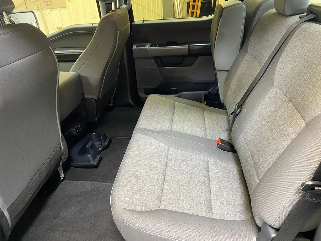 Used 2025 Blue Ford XLT image 23