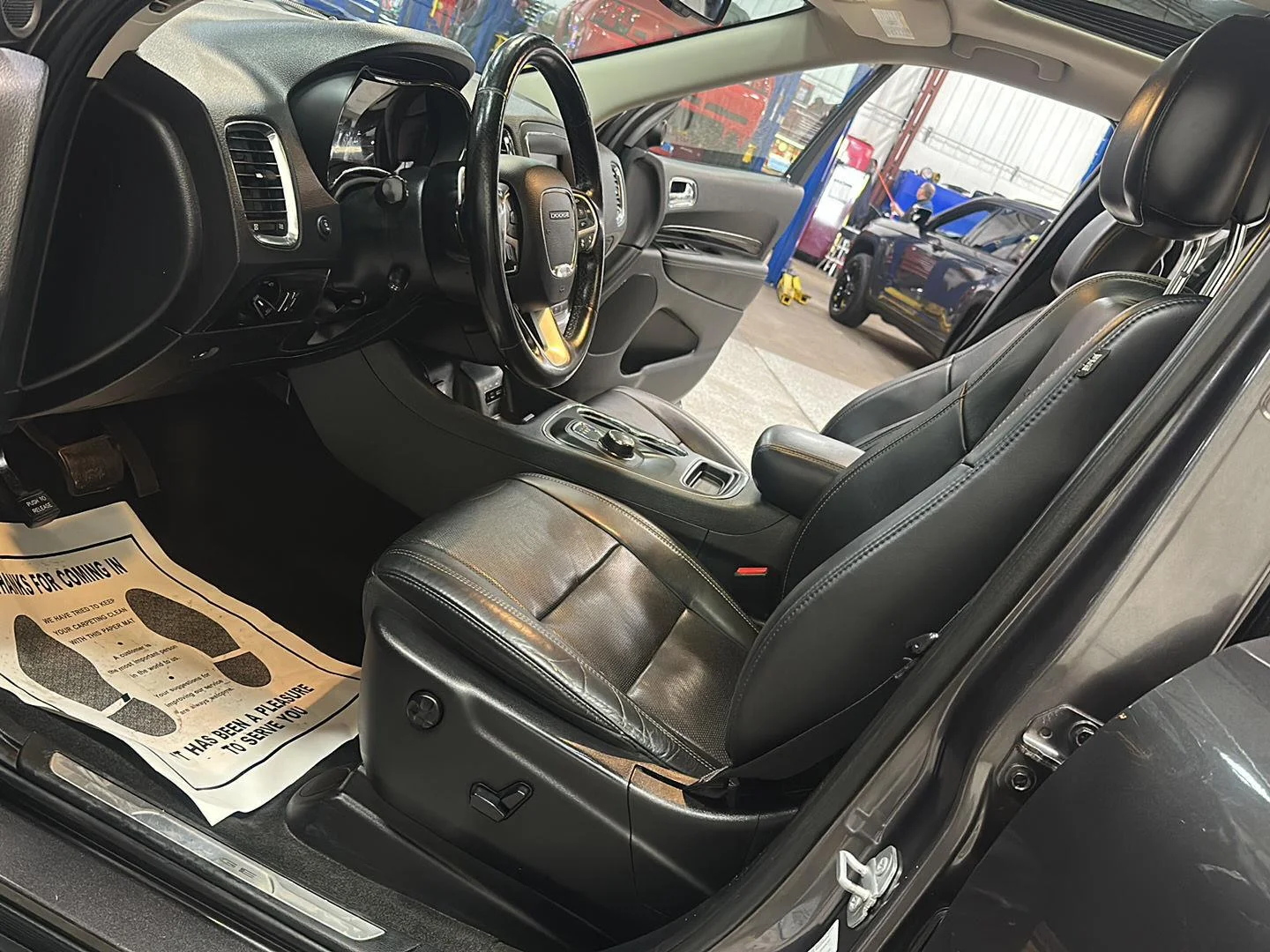Used 2014 Granite Crystal Metallic Clearcoat Dodge Citadel image 12