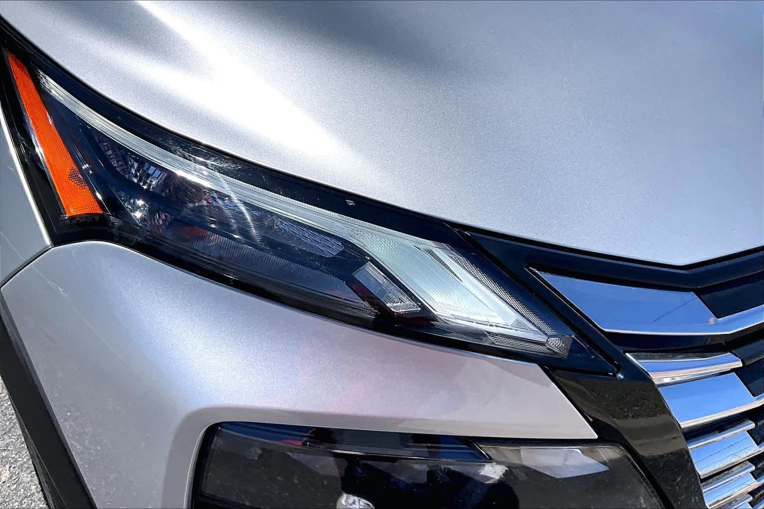 Used 2025 Brilliant Silver Metallic Nissan SV image 24