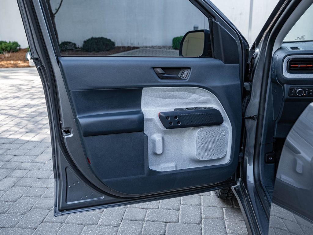 Used 2022 Carbonized Gray Metallic Ford XLT image 9