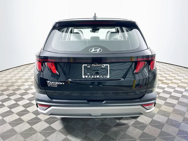 New 2026 Hyundai TUCSON SE