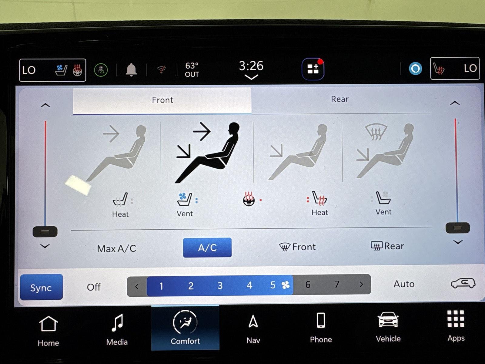 Used 2023 Velvet Red Pearlcoat Chrysler Hybrid Pinnacle image 16