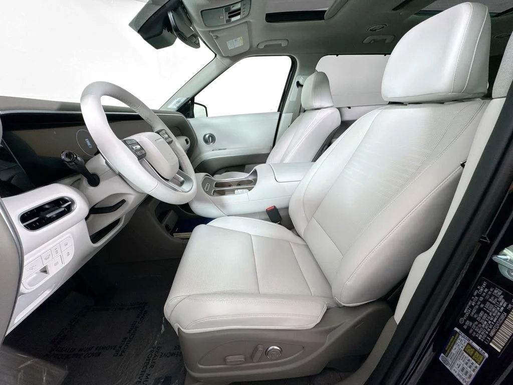 New 2026 Black Hyundai Limited image 6