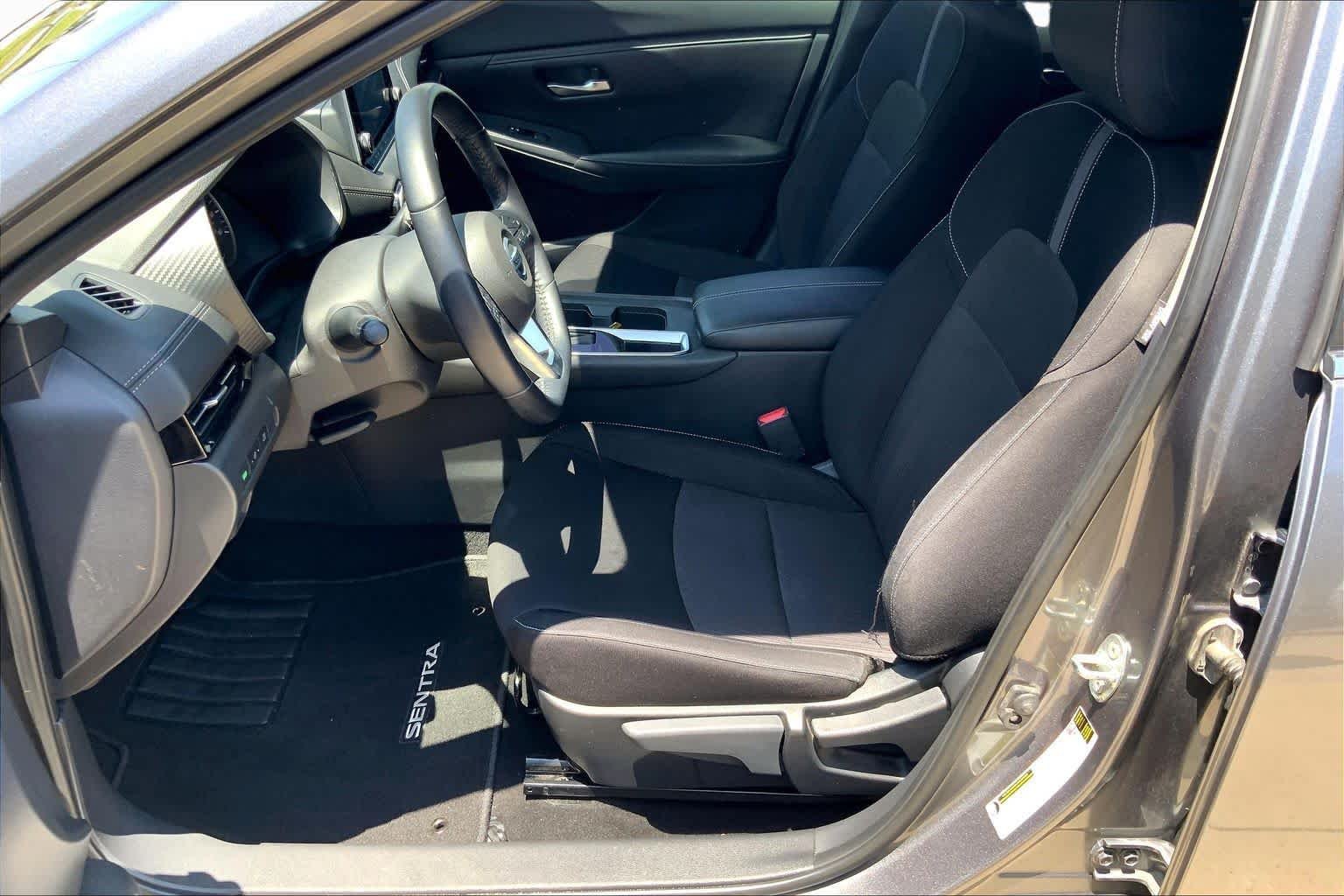 Used 2020 Gun Metallic Nissan SV image 8