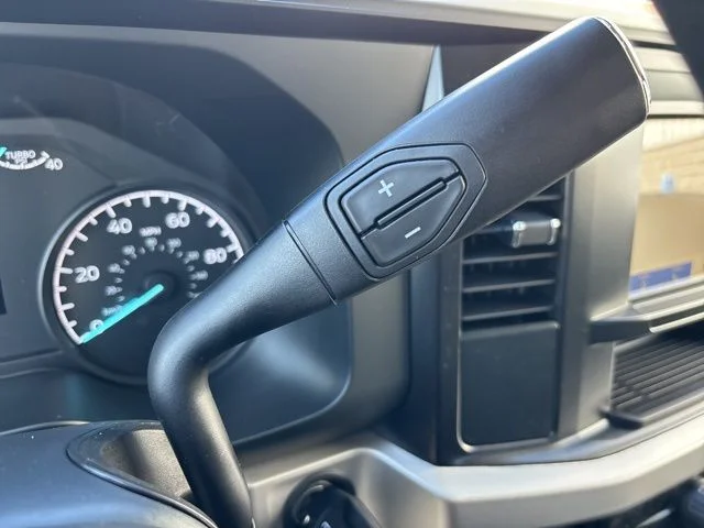 New 2026 Oxford White Ford F-250® XL image 30