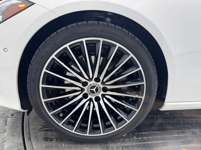 New 2026 White Mercedes-Benz C 300 image 10