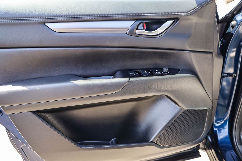 2023 Mazda CX-5 S Preferred package - Photo 20