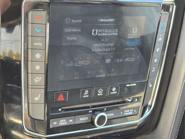 Used 2021 Blue INFINITI LUXE image 19