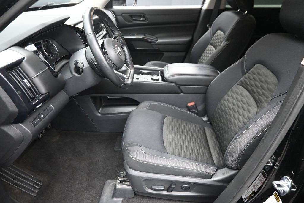 Used 2023 Black Nissan SV image 18