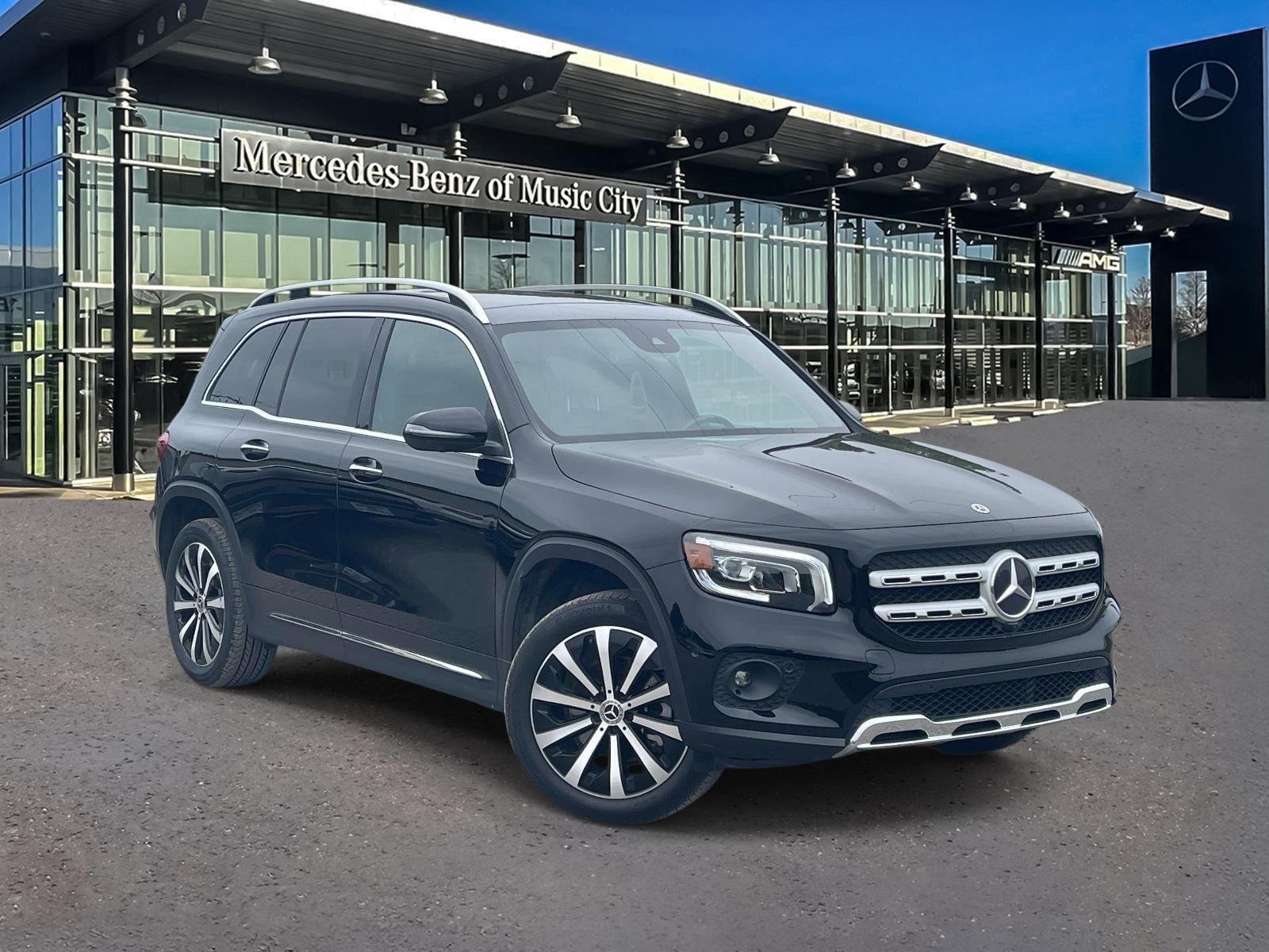 2022 Mercedes-Benz GLB GLB 250's photo