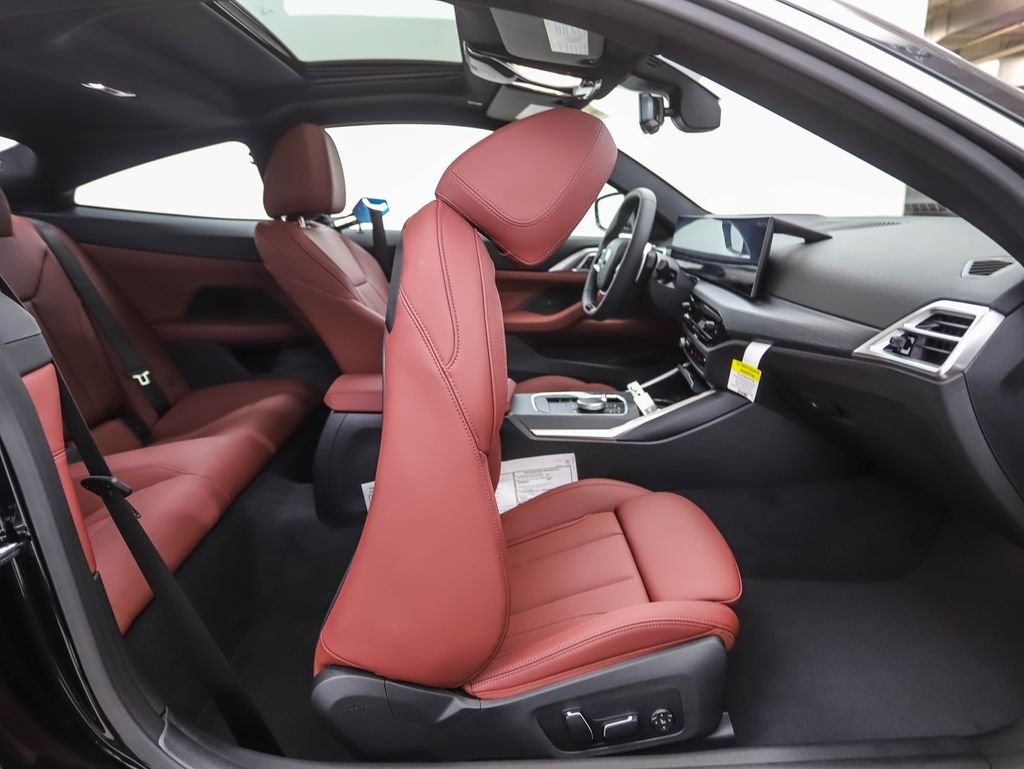 2025 BMW 4 Series 430i - Photo 25