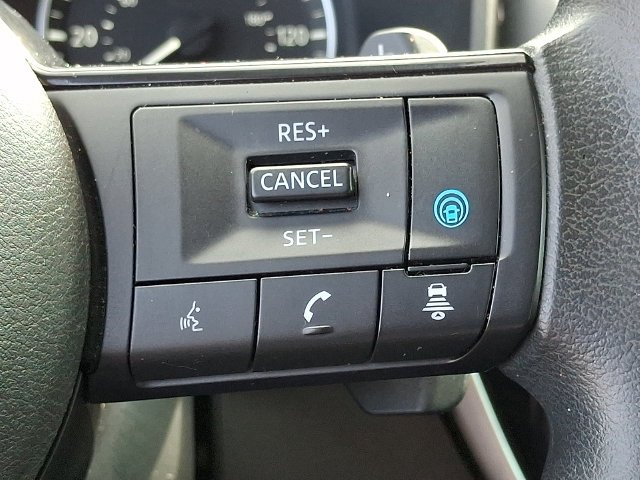 Used 2021 Gray Nissan SV image 22