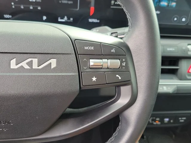Used 2025 Steel Gray Kia EX image 8