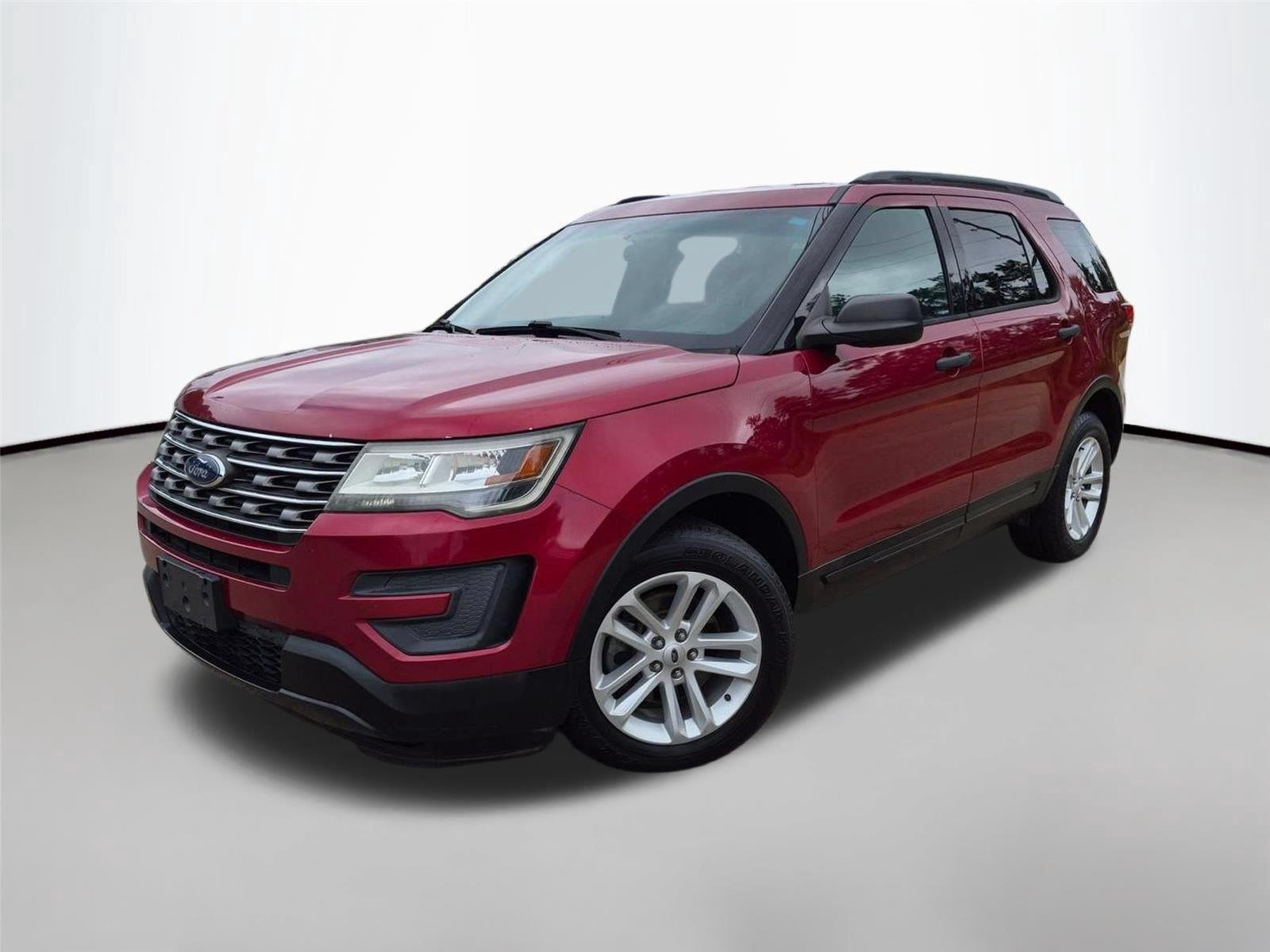 Used 2016 Ruby Red Metallic Tinted Clearcoat Ford Base image 1