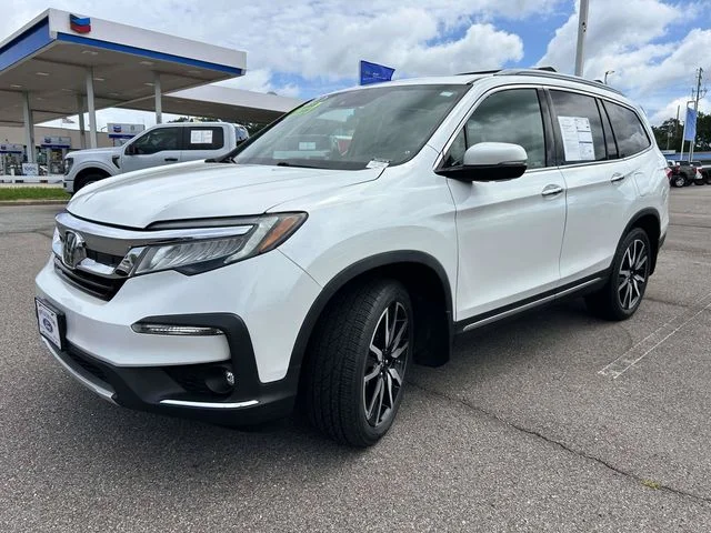 Used 2021 White Honda Touring image 7