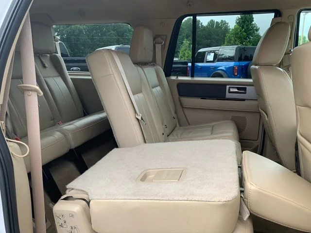 Used 2014 White Platinum Tri-Coat Metallic Ford XLT image 14