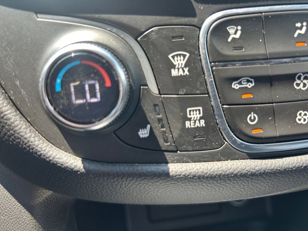 Used 2021 Silver Chevrolet LT image 24