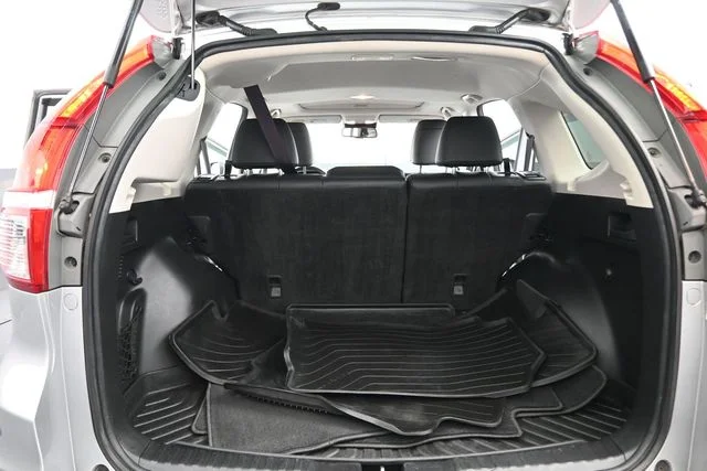 Used 2015 Silver Honda Touring image 15
