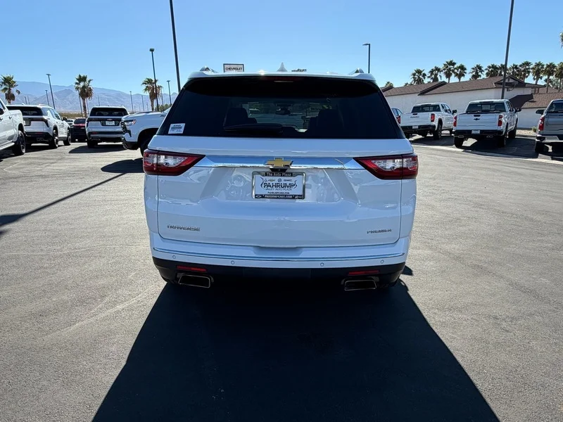 Used 2019 SUMMIT WHITE Chevrolet Premier image 4