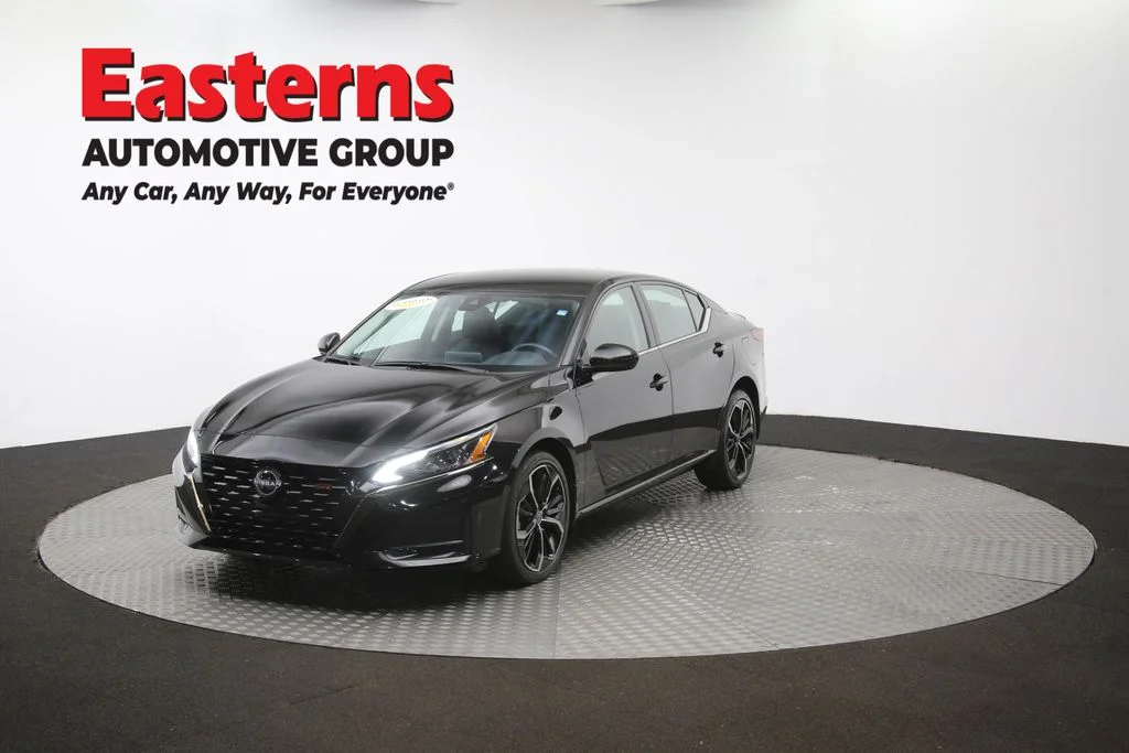 Used 2023 Black Nissan 2.5 SR image 58