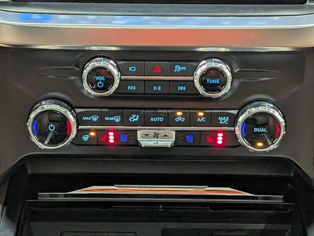 New 2026 Glacier Gray Metallic Tri-Coat Ford F-350® King Ranch® image 46