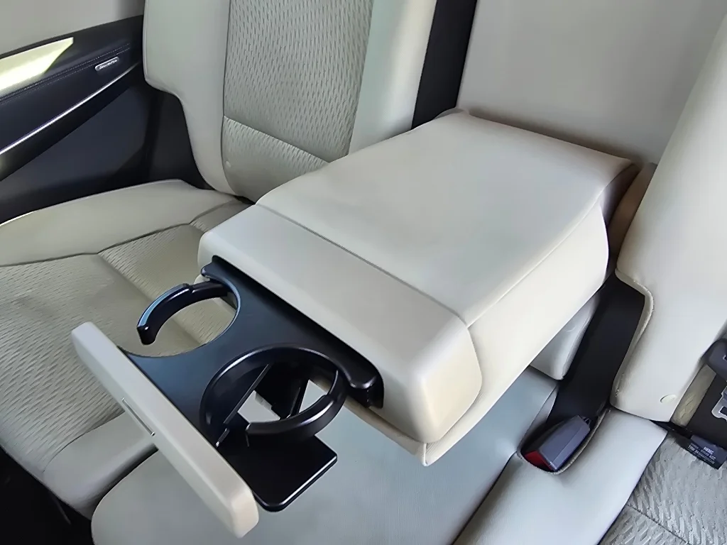Used 2015 Frosted Mocha Hyundai GLS image 28