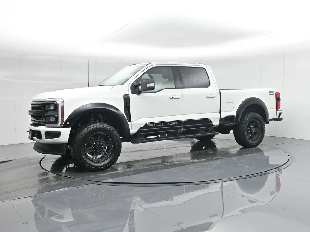 New 2026 Star White Metallic Tri-Coat Ford Lariat image 31