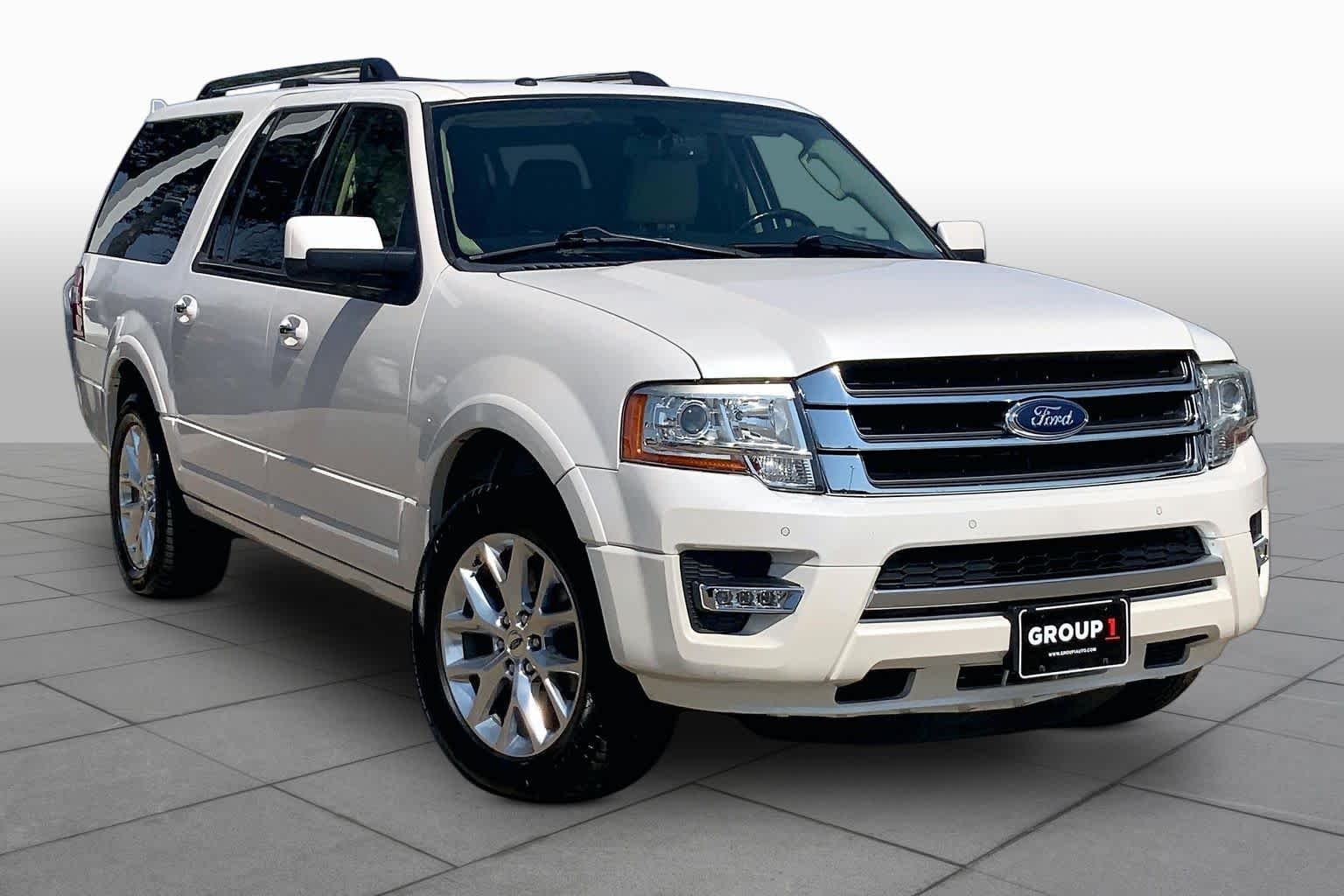 Used 2017 White Platinum Metallic Tri-Coat Ford Limited image 3
