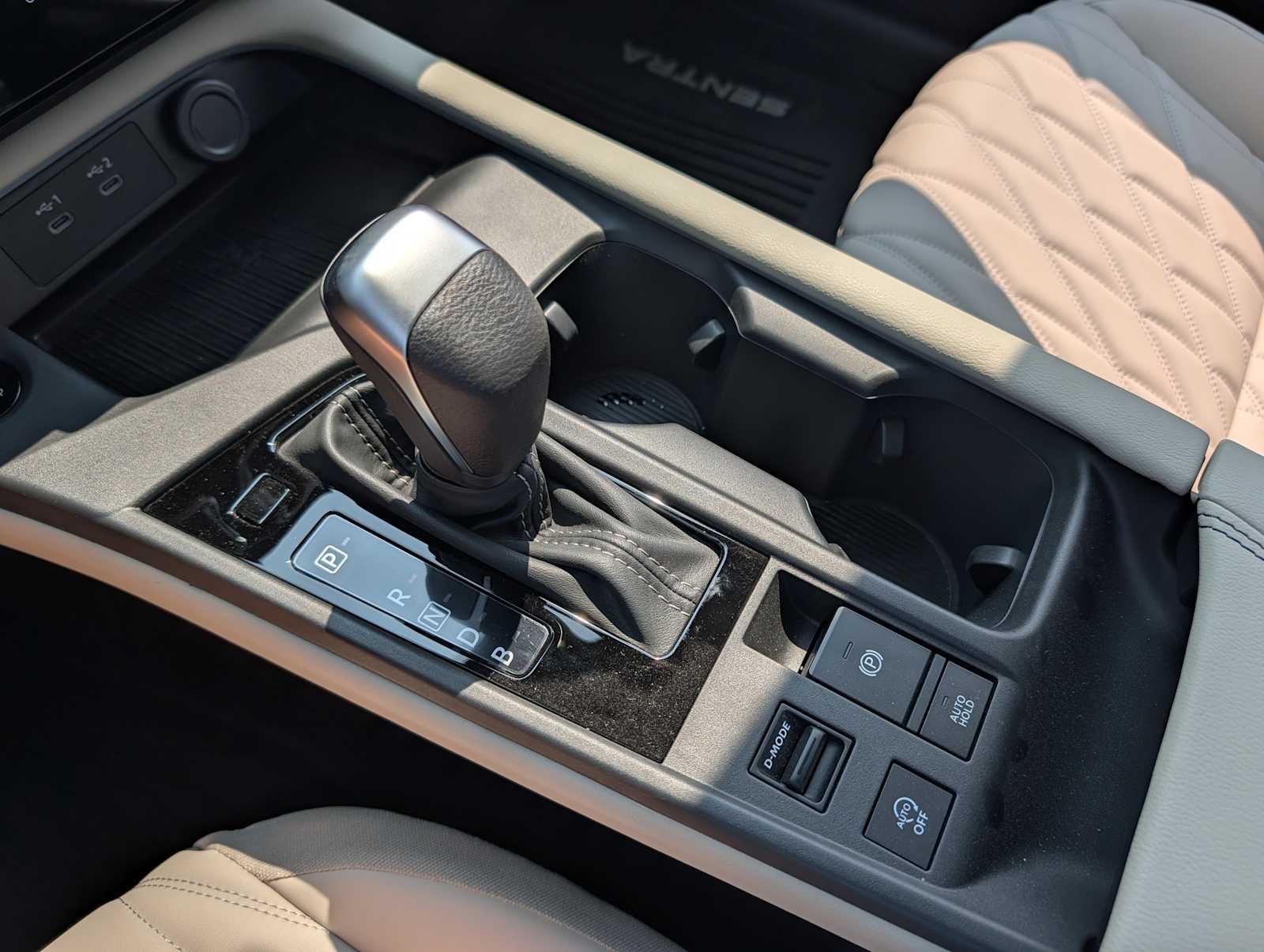 2026 Nissan Sentra SL - Photo 15