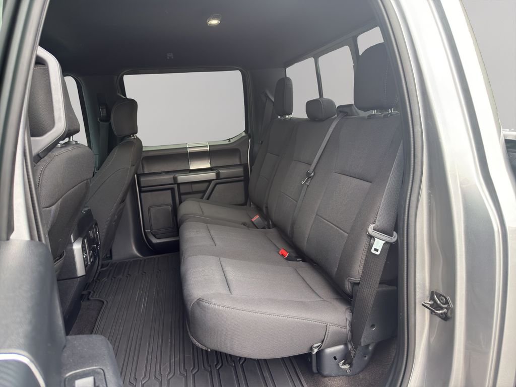 Used 2020 Iconic Silver Metallic Ford XLT image 19