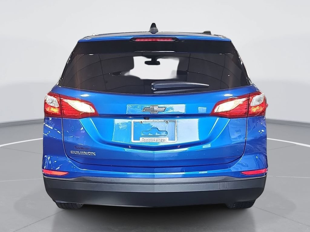 Used 2019 KINETIC BLUE METALLIC Chevrolet LS image 5