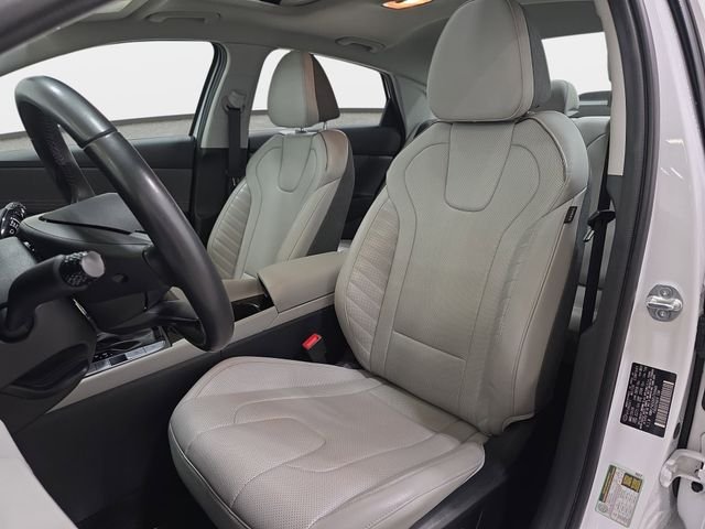Used 2024 White Hyundai Limited image 14