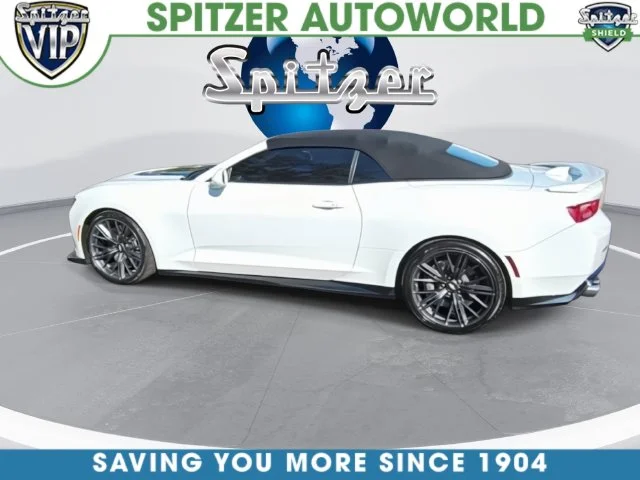 Used 2017 White Chevrolet ZL1 image 9