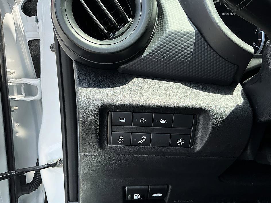 2024 Nissan Kicks S - Photo 13