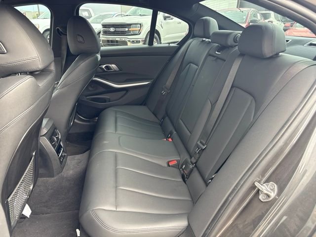 2019 BMW 3 Series 330i - Photo 9