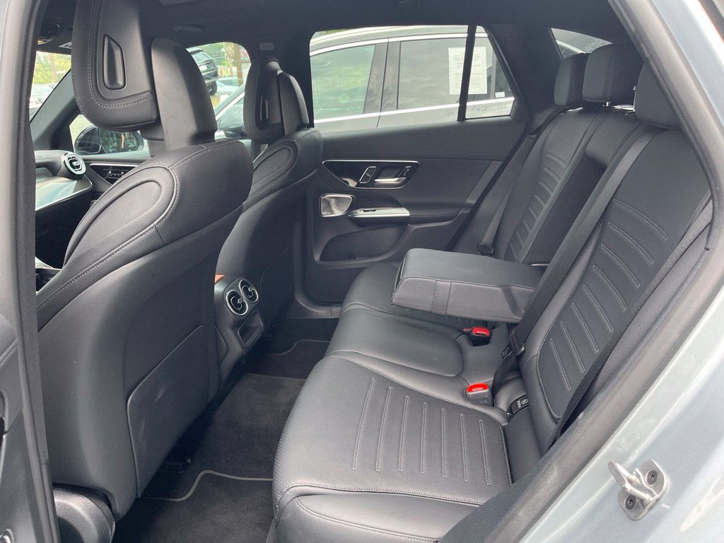 Used 2026 Silver Mercedes-Benz GLC 300 image 10