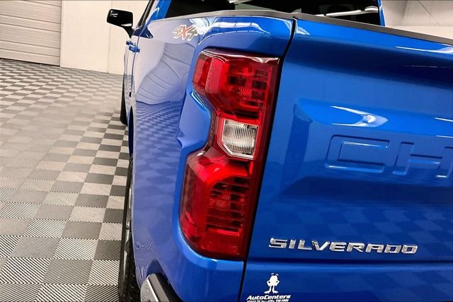 Used 2025 Riptide Blue Metallic Chevrolet LT image 34