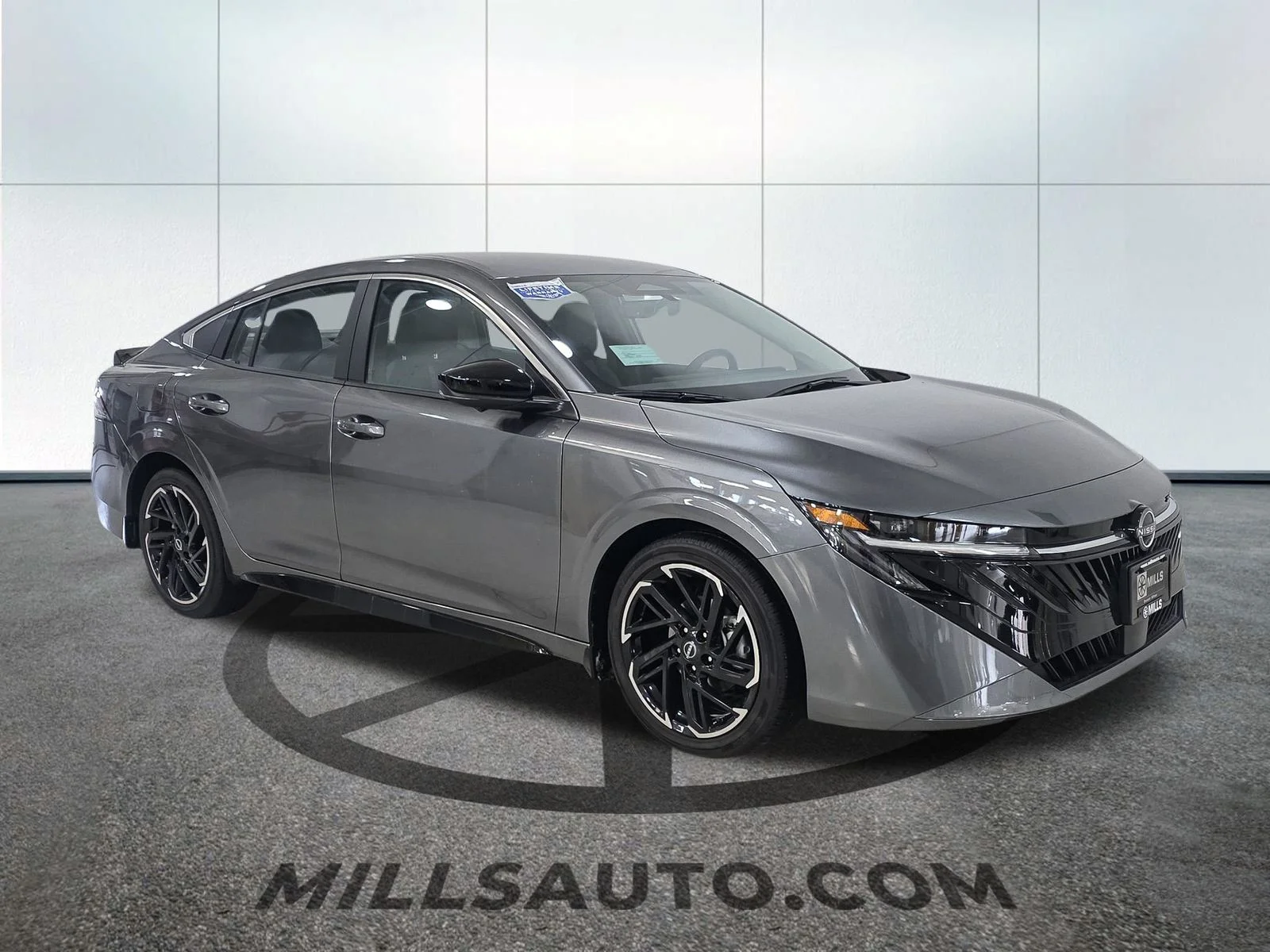 New 2026 Gray Nissan SR image 10