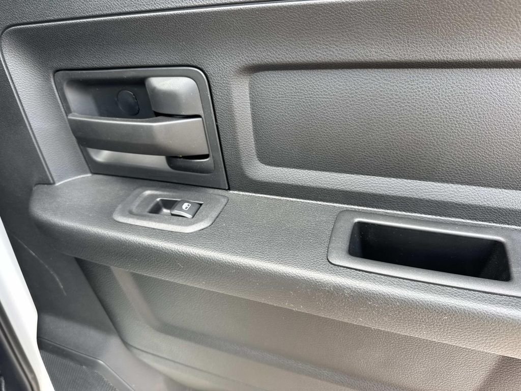 2026 RAM 3500 Chassis Tradesman - Photo 22