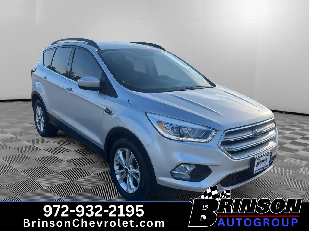 Used 2019 Ingot Silver Metallic Ford SEL image 3