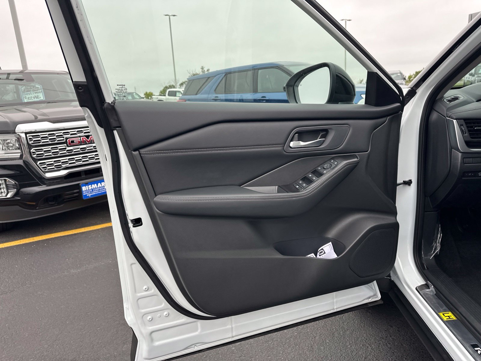 New 2026 White Nissan Dark Armor image 14