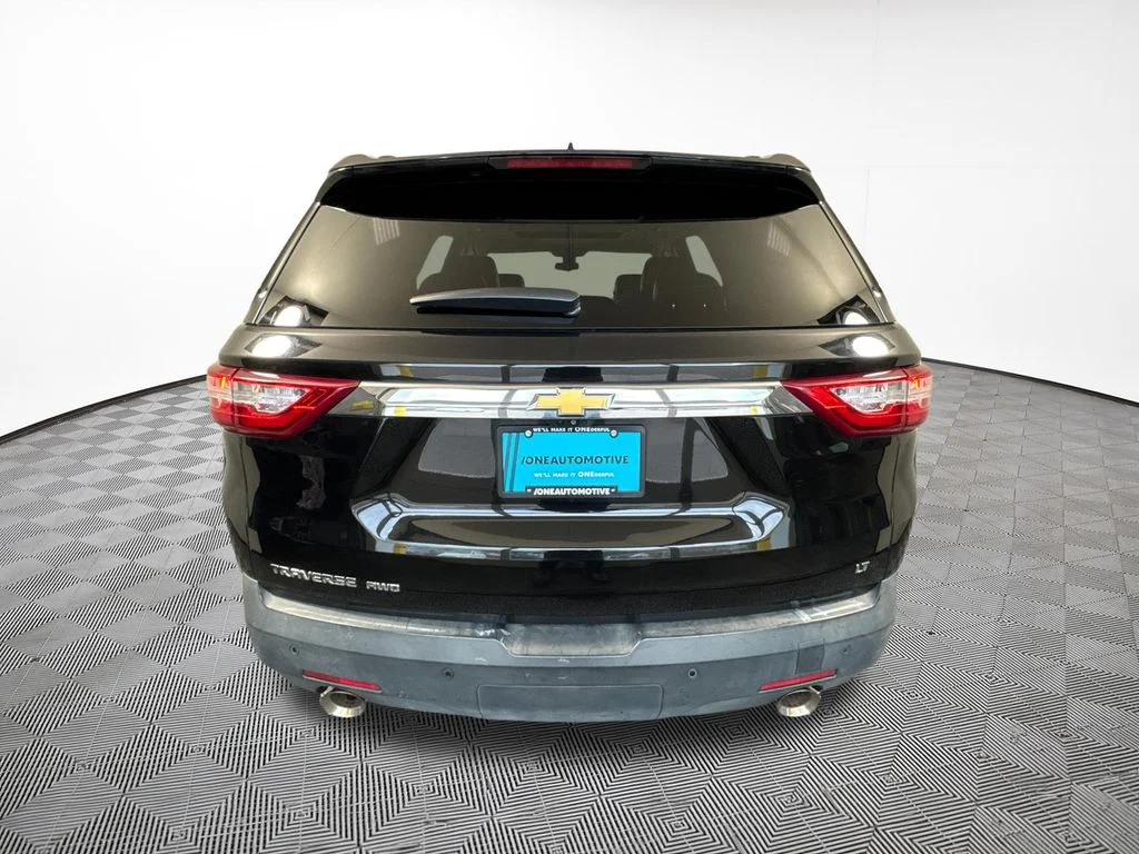 Used 2019 Black Chevrolet 3LT image 10