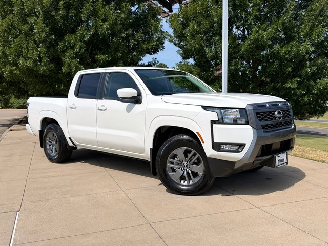 Pre-Owned 2025 Nissan Frontier SV 4D Crew Cab