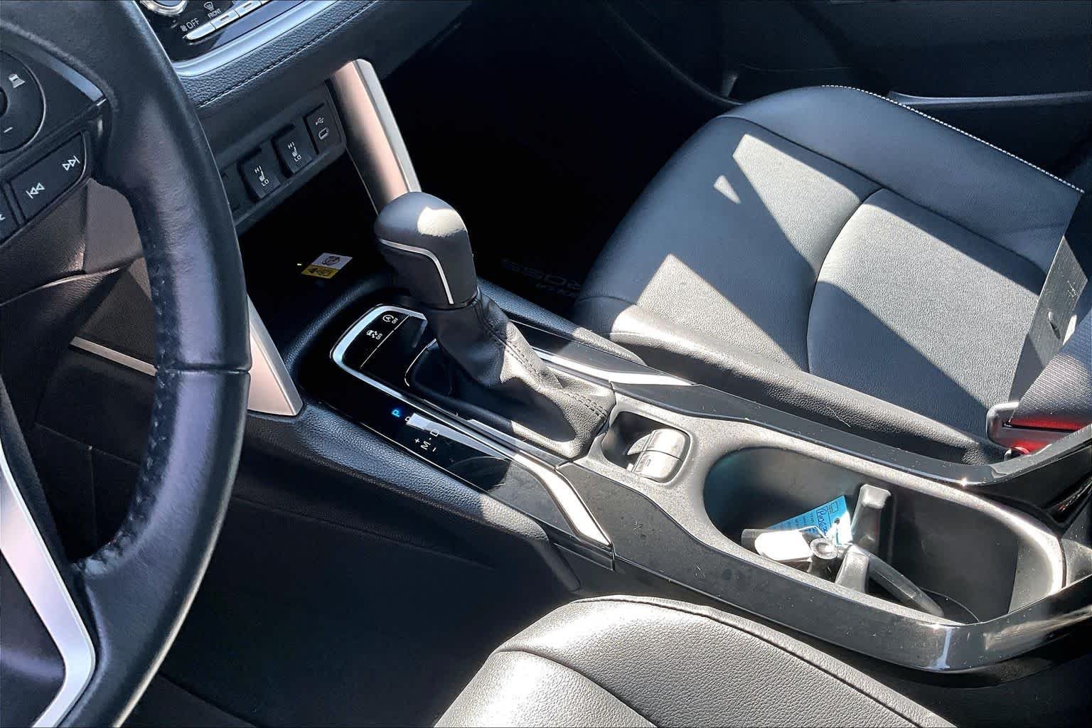 Used 2023 Wind Chill Pearl Toyota XLE image 17
