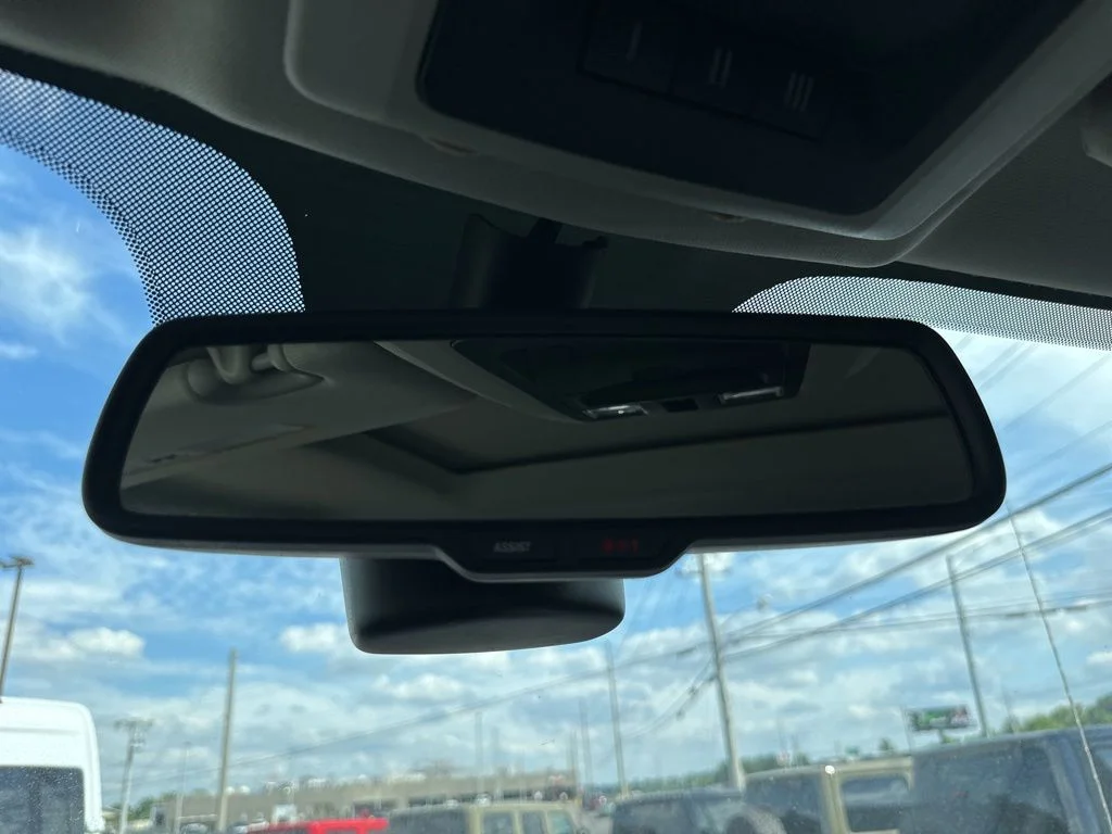 Used 2014 Red Ram Laramie image 44