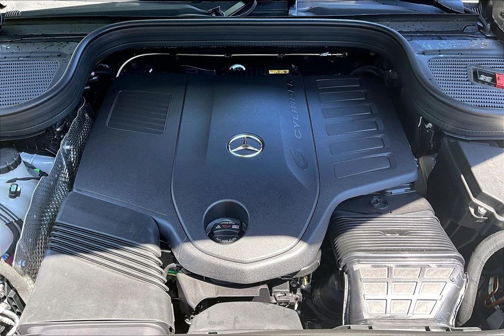 New 2026 MANUFAKTUR Alpine Grey Mercedes-Benz GLS 450 image 11