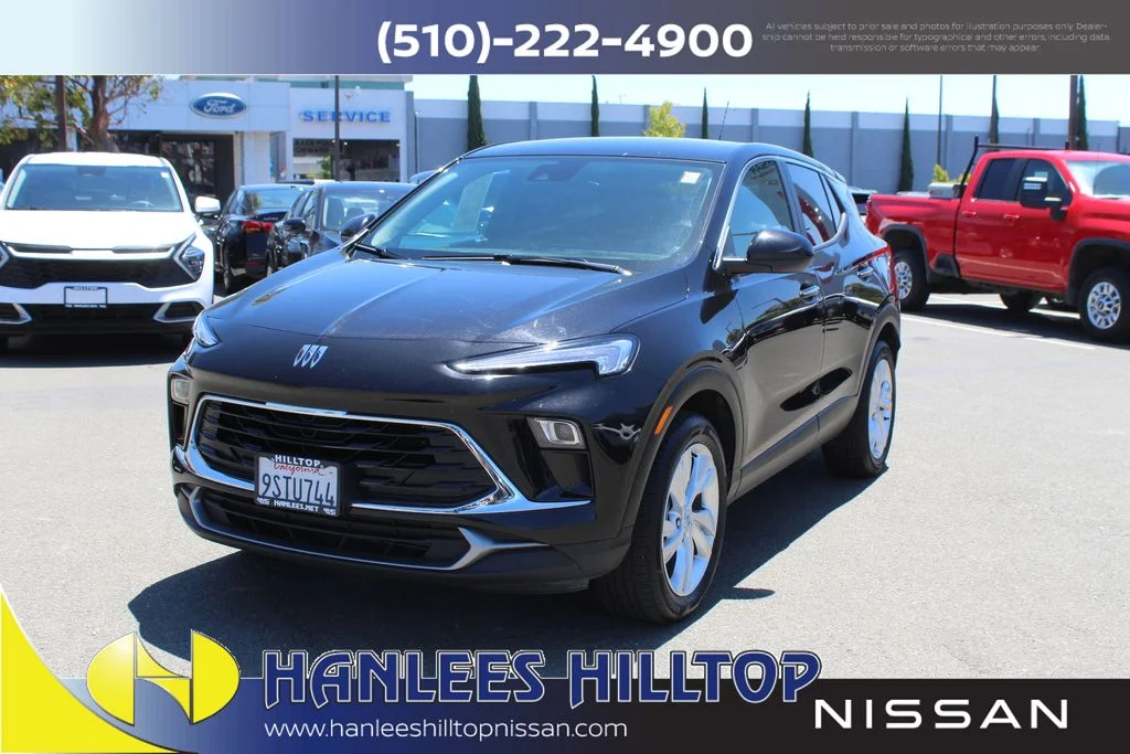 Used 2025 Black Buick Preferred image 3