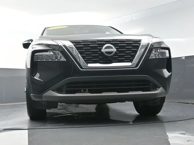 Used 2023 Black Nissan SV image 33