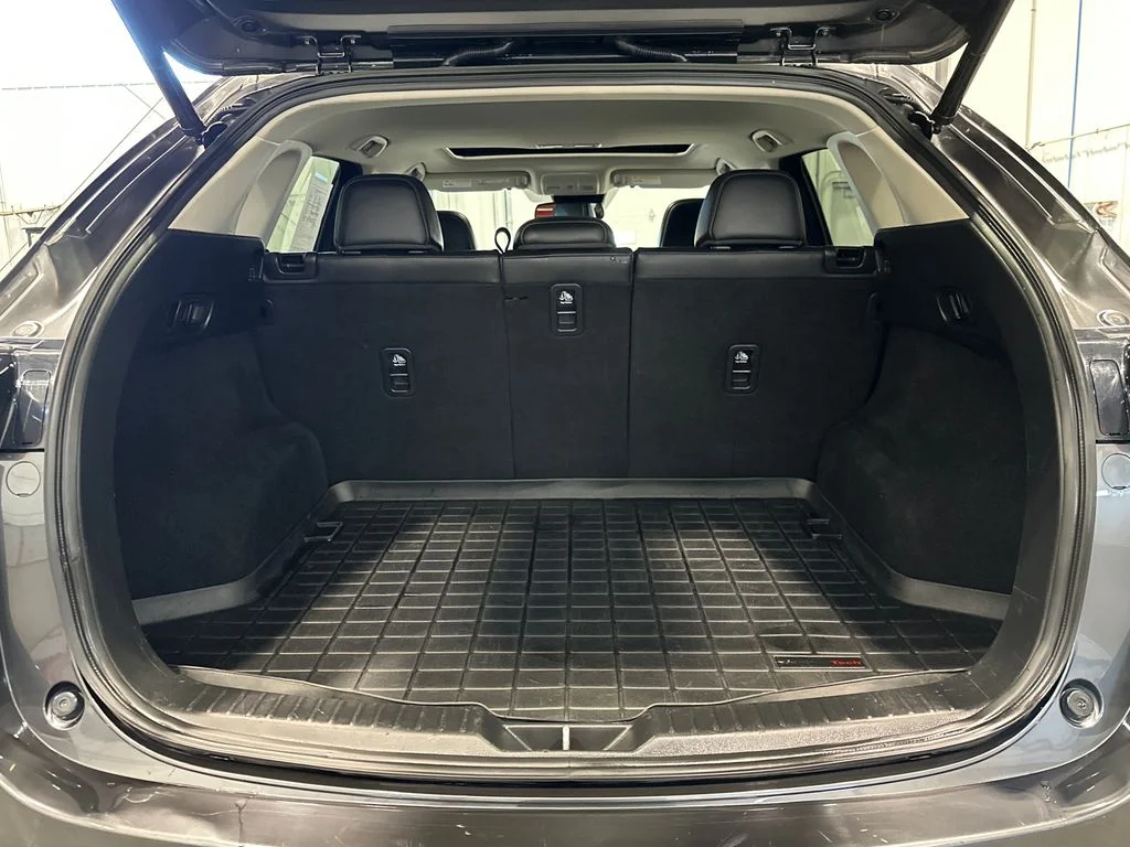 Used 2020 Gray Mazda Grand Touring image 33